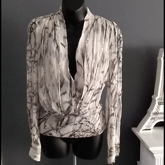 Rachel Roy SIGNATURE~💯% Silk Blouse - Picture 7 of 16